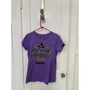 Way to celebrate Halloween women’s size large awesome Grandma costume T-shirt